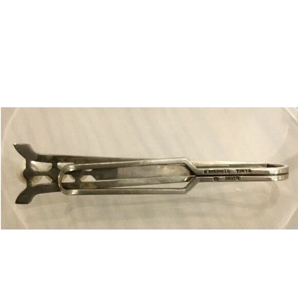 VINTAGE MIKIMOTO TOKYO STERLING GRADUATED 3 PEARL TIE CLIP - Picture 4 of 4